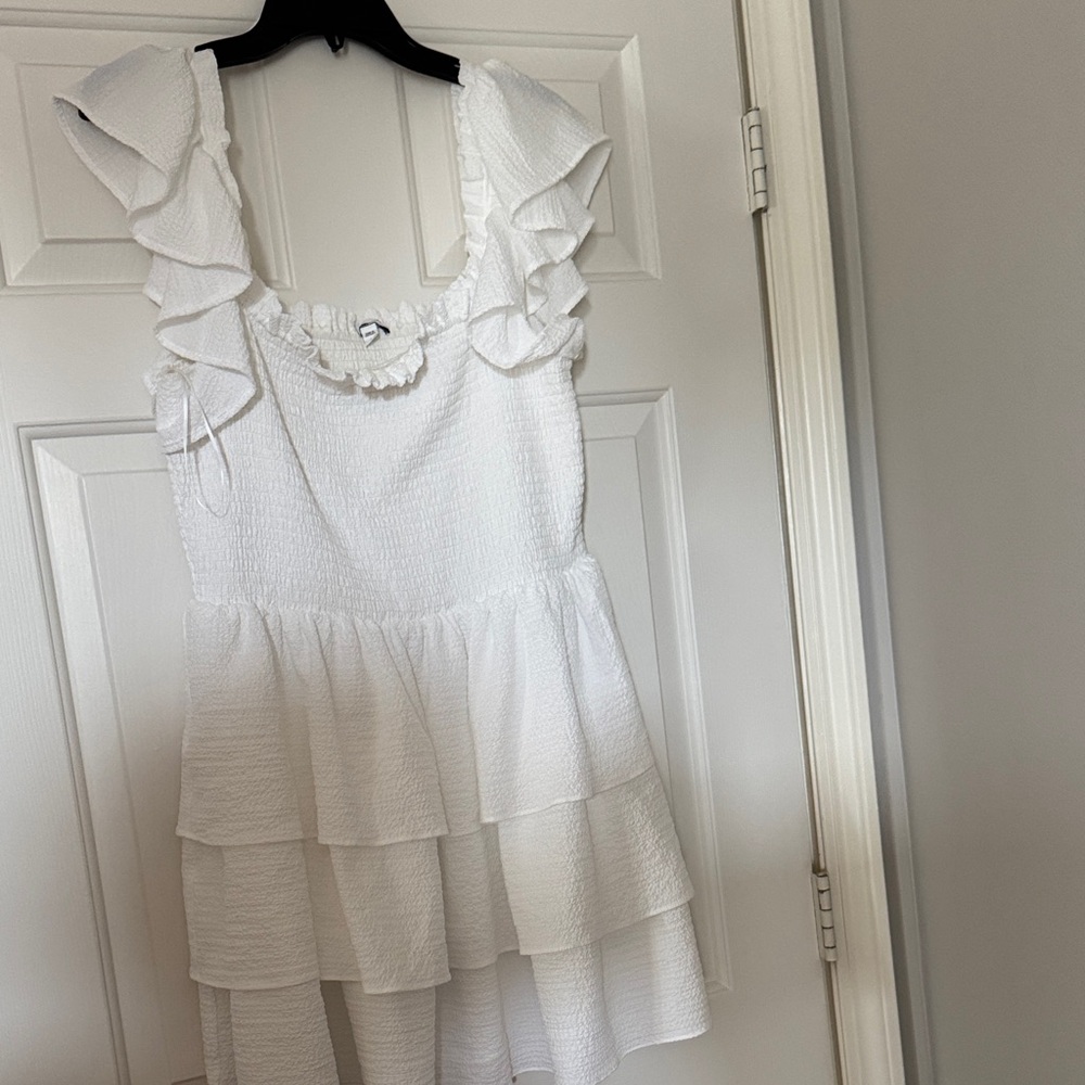 Express White Ruffled Wedding Dress
